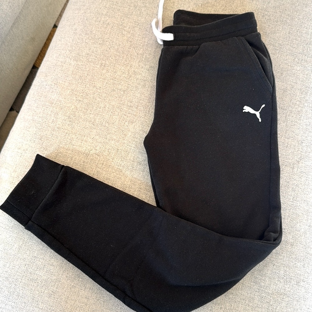 Puma joggers